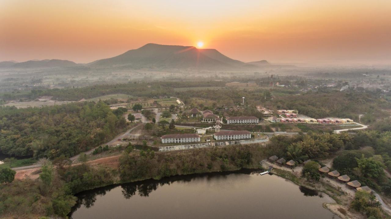 Leaves Valley Resort Nong Ya Plong Zewnętrze zdjęcie